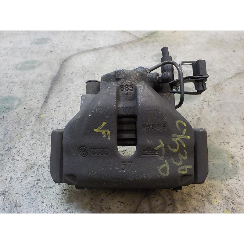 Recambio de pinza freno delantera derecha para audi a6 berlina (4f2) 2.0 tdi referencia OEM IAM 4B0615124  