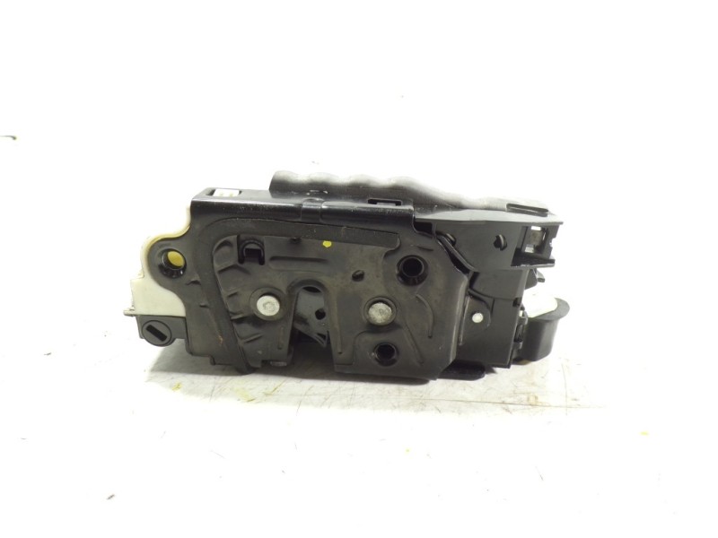 Recambio de cerradura puerta delantera derecha para skoda fabia combi 1.2 tsi referencia OEM IAM 5G1837016C 6V1837016A 