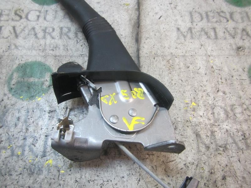 Recambio de palanca freno de mano para dacia duster adventure referencia OEM IAM 360108002R  