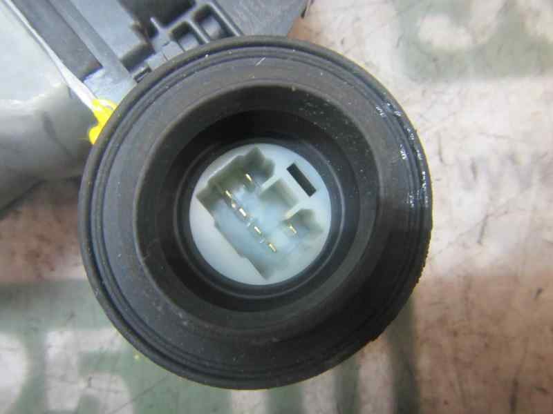 Recambio de elevalunas trasero izquierdo para toyota rav 4 referencia OEM IAM 6980442050  