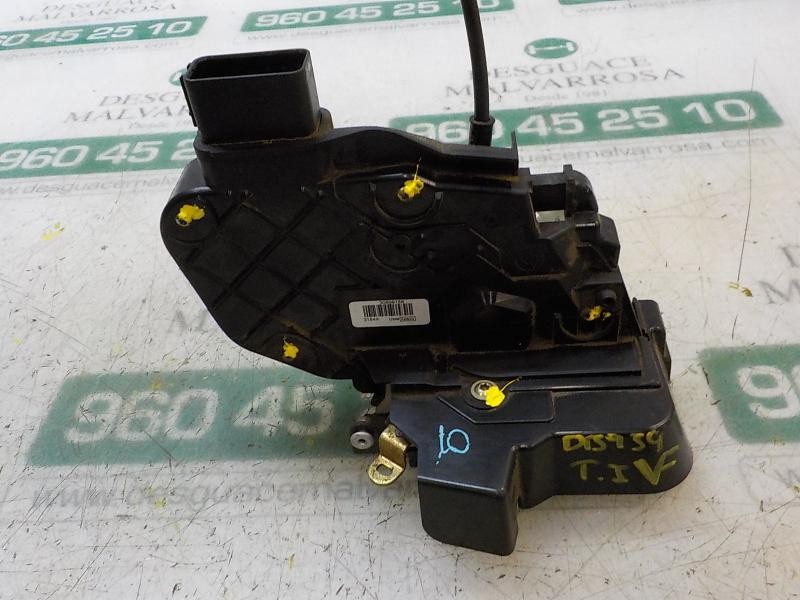 Recambio de cerradura puerta trasera izquierda para volvo v50 familiar 2.0 diesel cat referencia OEM IAM   