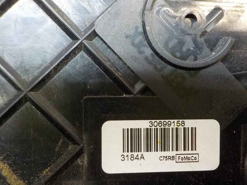 Recambio de cerradura puerta trasera izquierda para volvo v50 familiar 2.0 diesel cat referencia OEM IAM   