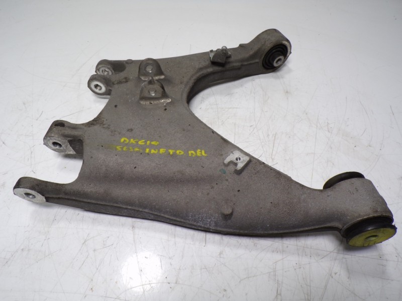 Recambio de brazo suspension inferior trasero derecho para bentley continental gt supersports referencia OEM IAM 4E0511512J  