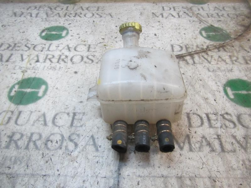 Recambio de deposito servo para nissan cabstar 3.0 tl chasis cabina referencia OEM IAM   