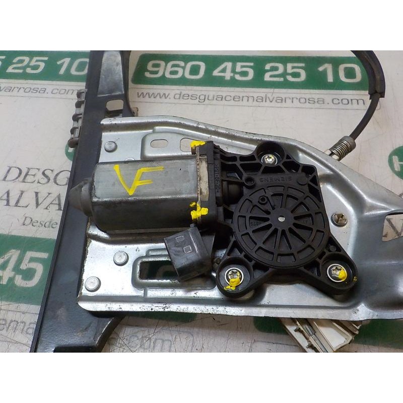 Recambio de elevalunas delantero derecho para mercedes-benz clase c (w203) berlina 2.2 cdi cat referencia OEM IAM   