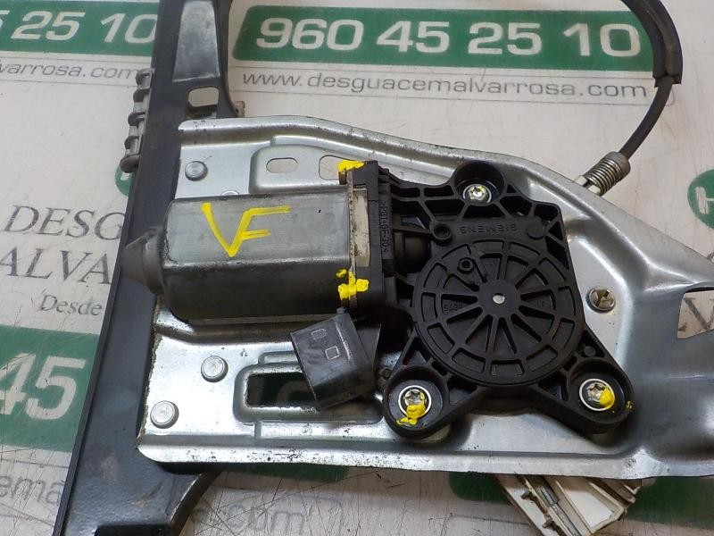 Recambio de elevalunas delantero derecho para mercedes-benz clase c (w203) berlina 2.2 cdi cat referencia OEM IAM   