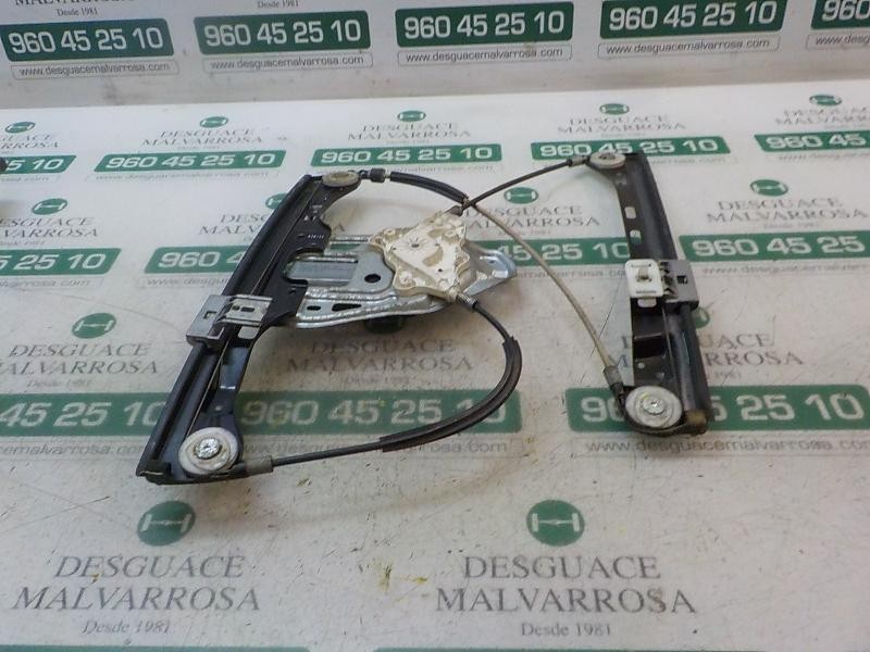 Recambio de elevalunas delantero derecho para mercedes-benz clase c (w203) berlina 2.2 cdi cat referencia OEM IAM   
