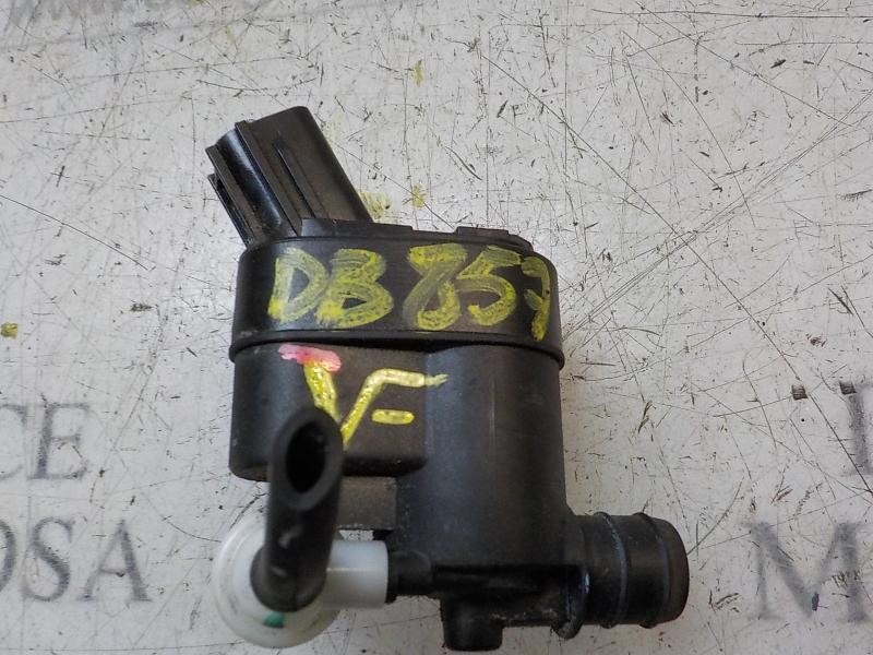 Recambio de bomba limpia para hyundai i20 klass referencia OEM IAM 985102W500 985102W500 