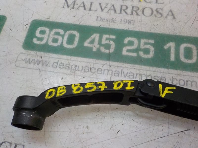 Recambio de brazo limpia delantero izquierdo para hyundai i20 klass referencia OEM IAM 98311C8010  