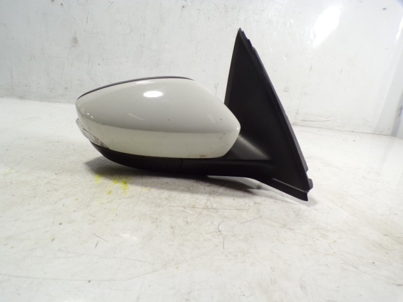 Recambio de espejo derecho para skoda fabia combi 1.2 tsi referencia OEM IAM 6V1857508C  