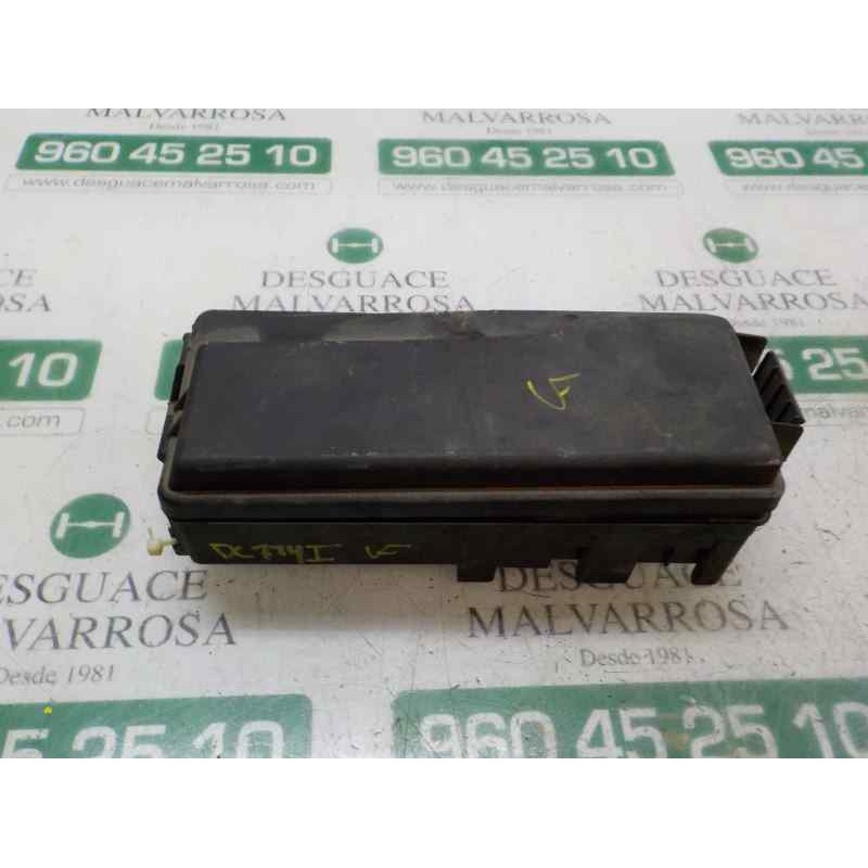 Recambio de caja reles / fusibles para saab 9-3x 1.9 ttid cat referencia OEM IAM 12824878  