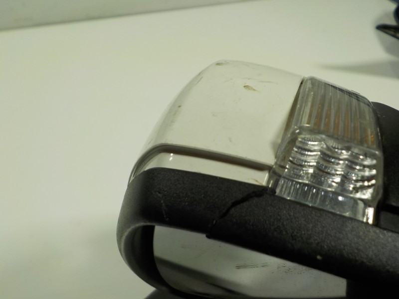 Recambio de espejo derecho para skoda fabia combi 1.2 tsi referencia OEM IAM 6V1857508C  