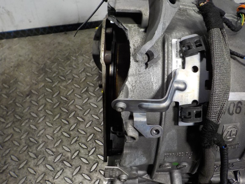 Recambio de caja cambios para bentley continental gt supersports referencia OEM IAM 09E300040Q MFU 