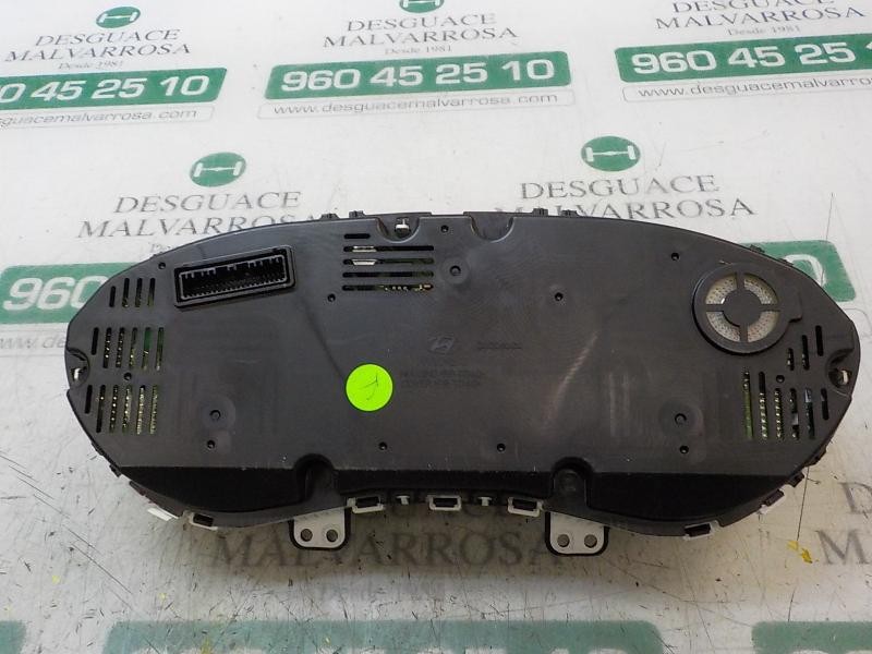 Recambio de cuadro instrumentos para hyundai i20 klass referencia OEM IAM 94003C8012 94003C8012 A2C93142902