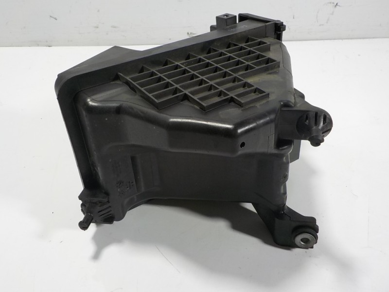 Recambio de filtro aire para hyundai tucson tecno safe 2wd bluedrive referencia OEM IAM 28110D3200 28110D3200 