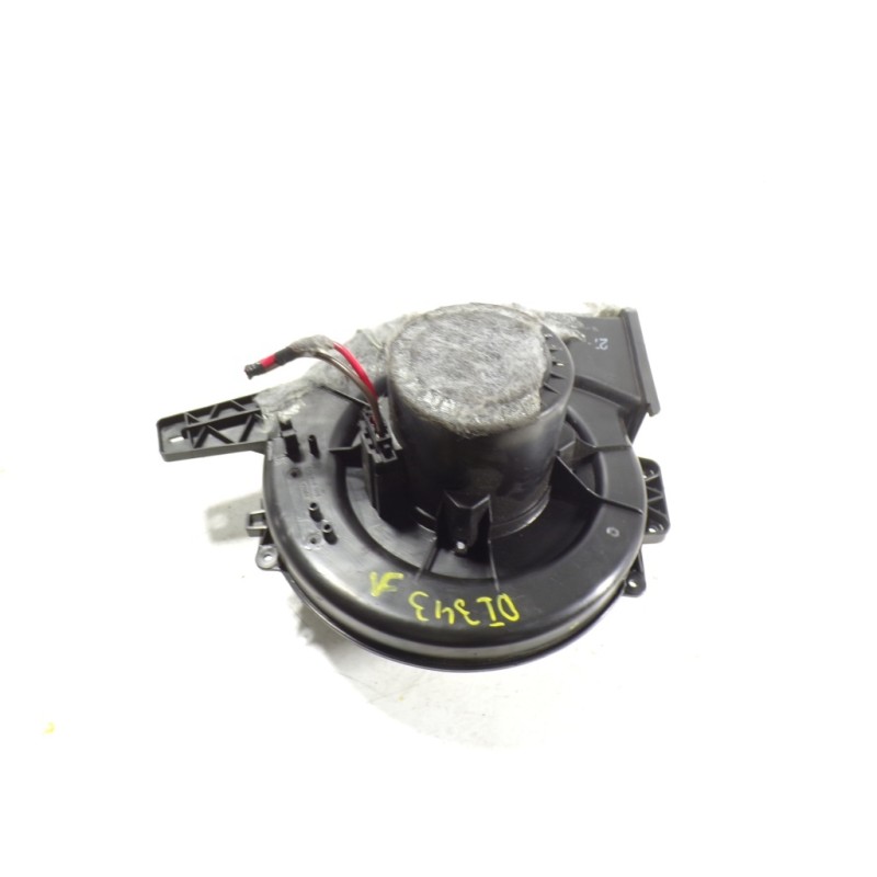 Recambio de motor calefaccion para skoda fabia combi 1.2 tsi referencia OEM IAM 6R1819015  