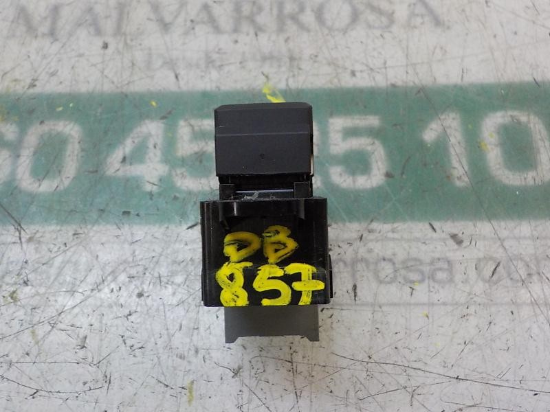 Recambio de mando elevalunas trasero derecho para hyundai i20 klass referencia OEM IAM 93580C70204X 93580C7020 