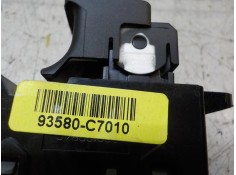 Recambio de mando elevalunas trasero izquierdo para hyundai i20 klass referencia OEM IAM 93580C70104X 93580C7010  2