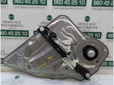 Recambio de elevalunas trasero derecho para mercedes-benz clase c (w204) berlina 3.5 v6 cat referencia OEM IAM A2047300879 A2047 2