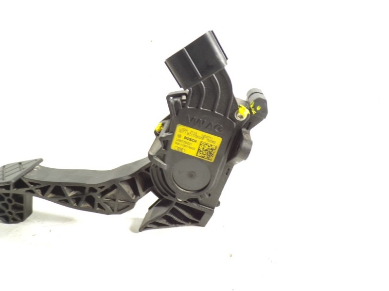 Recambio de potenciometro pedal para skoda fabia combi 1.2 tsi referencia OEM IAM 6C1723503B 6C1723503B 0280755221