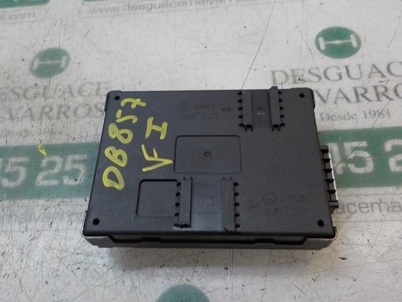 Recambio de modulo electronico para hyundai i20 klass referencia OEM IAM 95400C8070 95400C8070 