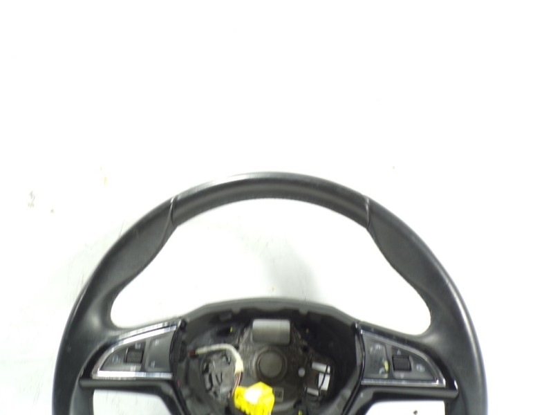 Recambio de volante para skoda fabia combi 1.2 tsi referencia OEM IAM 3V0419091LCWE  