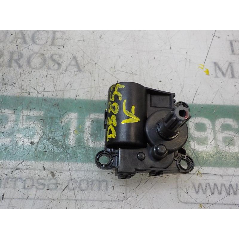 Recambio de motor electrico para hyundai i20 klass referencia OEM IAM 971621UAA0 D332JY9AA05 D332JY9AA05