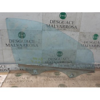 CRISTAL PUERTA DELANTERO DERECHO A2037251010 