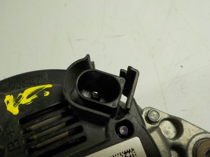 Recambio de alternador para volkswagen polo (6c1) 1.2 tsi referencia OEM IAM  04E903021N 