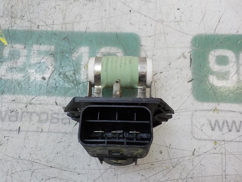 Recambio de resistencia calefaccion para hyundai i20 klass referencia OEM IAM 25385C8000  