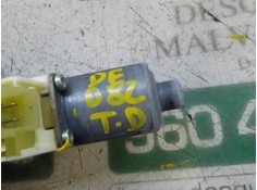 Recambio de motor elevalunas trasero derecho para mercedes-benz clase c (w204) berlina 3.5 v6 cat referencia OEM IAM A2048200642 2