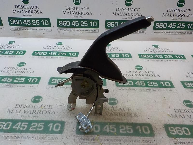 Recambio de palanca freno de mano para hyundai i20 klass referencia OEM IAM 59710C8000TRY  