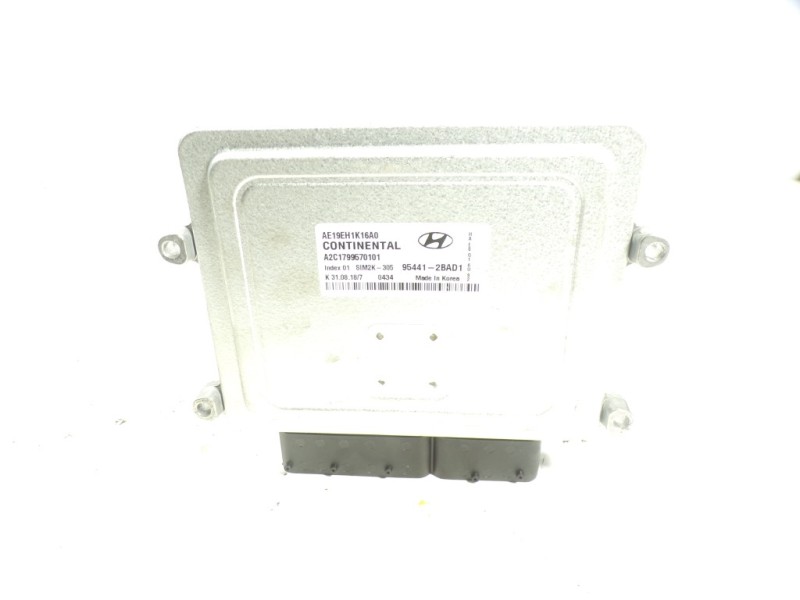 Recambio de centralita cambio automatico para hyundai ioniq hybrid referencia OEM IAM 954412BAD1 954412BAD1 A2C1799570101