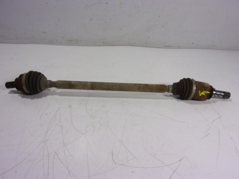 Recambio de transmision derecha para renault twingo iii 1.0 sce referencia OEM IAM 396008196R A4533503600 