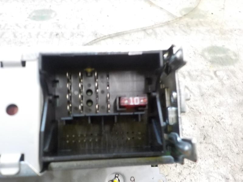 Recambio de sistema audio / radio cd para seat ibiza (6j5) stylance / style referencia OEM IAM 6J1035153H 6J1035153G 