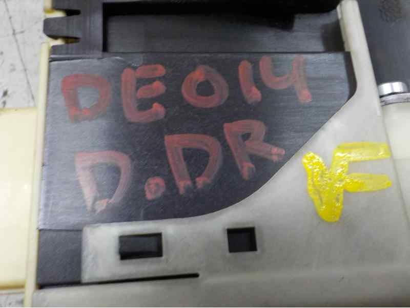 Recambio de motor elevalunas delantero derecho para citroën c4 berlina 1.4 16v referencia OEM IAM   