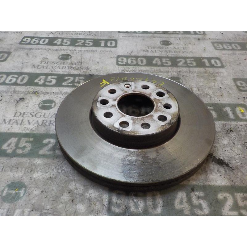 Recambio de disco freno delantero para volkswagen golf vii variant 2.0 tdi referencia OEM IAM 1K0615301T  