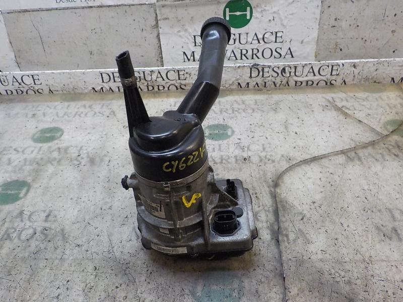 Recambio de bomba direccion para peugeot 308 sport referencia OEM IAM   