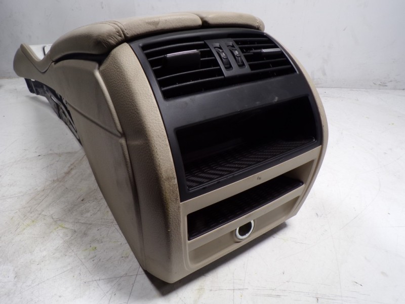 Recambio de apoyabrazos central para bmw serie 5 lim. (f10) 530d xdrive referencia OEM IAM 51169216868  