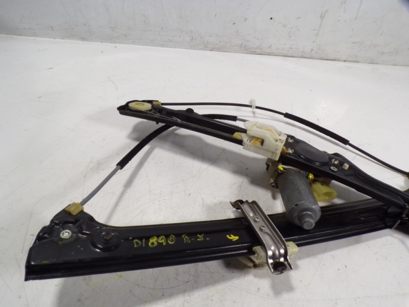 Recambio de elevalunas delantero izquierdo para bmw x5 (e70) 3.0 turbodiesel cat referencia OEM IAM 51337166379  