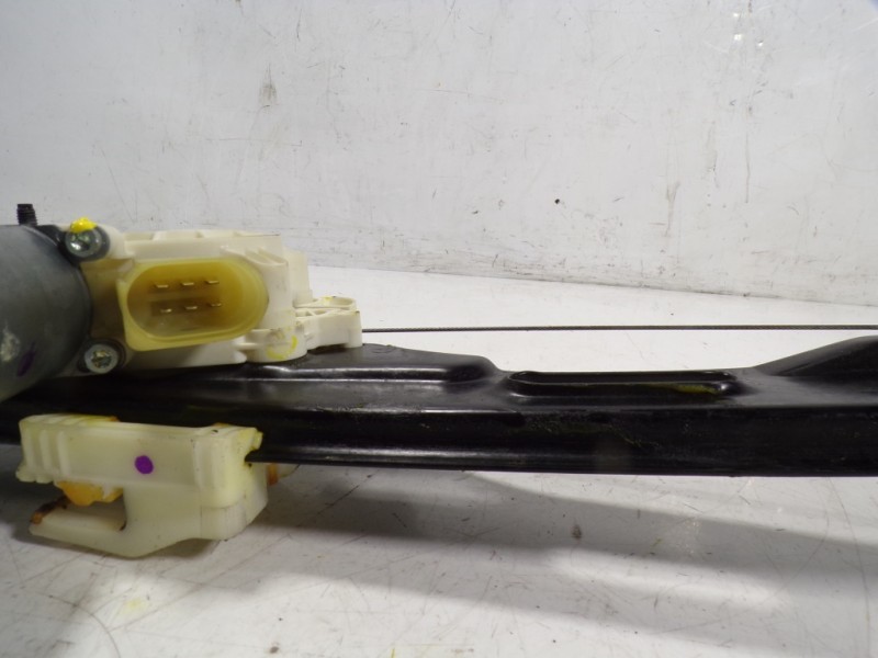 Recambio de elevalunas trasero derecho para bmw x5 (e70) 3.0 turbodiesel cat referencia OEM IAM 51357166382  