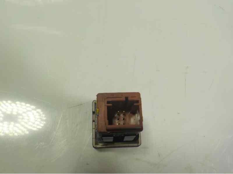 Recambio de warning para peugeot partner kasten 1.6 16v hdi fap referencia OEM IAM   