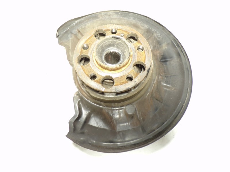 Recambio de mangueta trasera izquierda para mercedes-benz clase c (w204) coupe 1.6 cat referencia OEM IAM A2043500341  