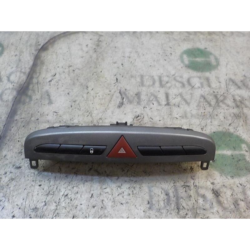 Recambio de warning para peugeot 308 sport referencia OEM IAM   