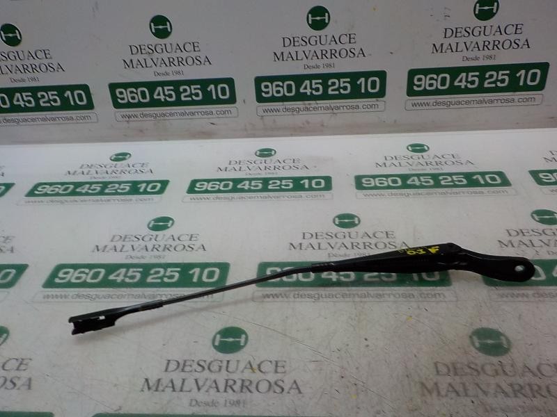 Recambio de brazo limpia delantero izquierdo para citroën c3 aircross live referencia OEM IAM YQ00137080  