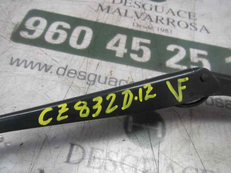 Recambio de brazo limpia delantero izquierdo para ford fiesta (cb1) trend referencia OEM IAM 2026776  