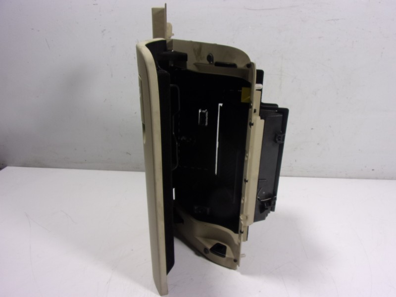 Recambio de guantera para volkswagen touareg (7p5) 3.0 v6 tdi dpf referencia OEM IAM 7P1857122H67 7P1857122 