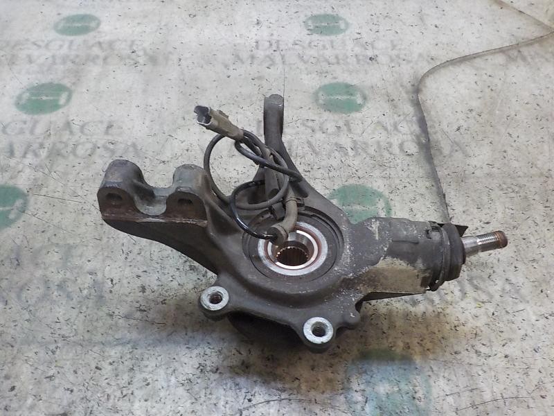 Recambio de mangueta delantera derecha para peugeot 308 sport referencia OEM IAM   