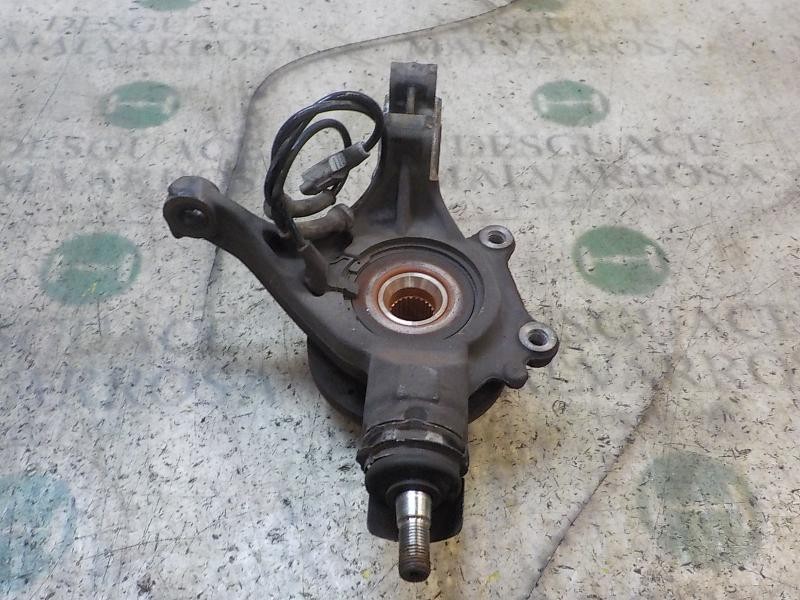 Recambio de mangueta delantera izquierda para peugeot 308 sport referencia OEM IAM   