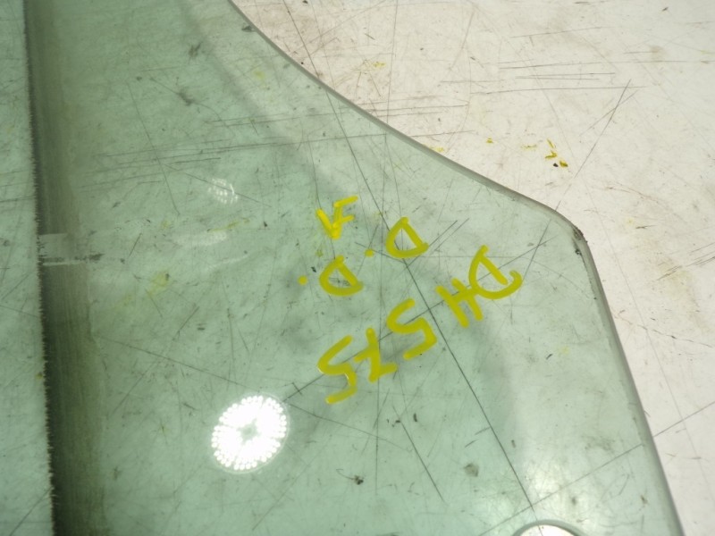 Recambio de cristal puerta delantero derecho para bmw serie 5 lim. (f10) 530d xdrive referencia OEM IAM 51337182110  